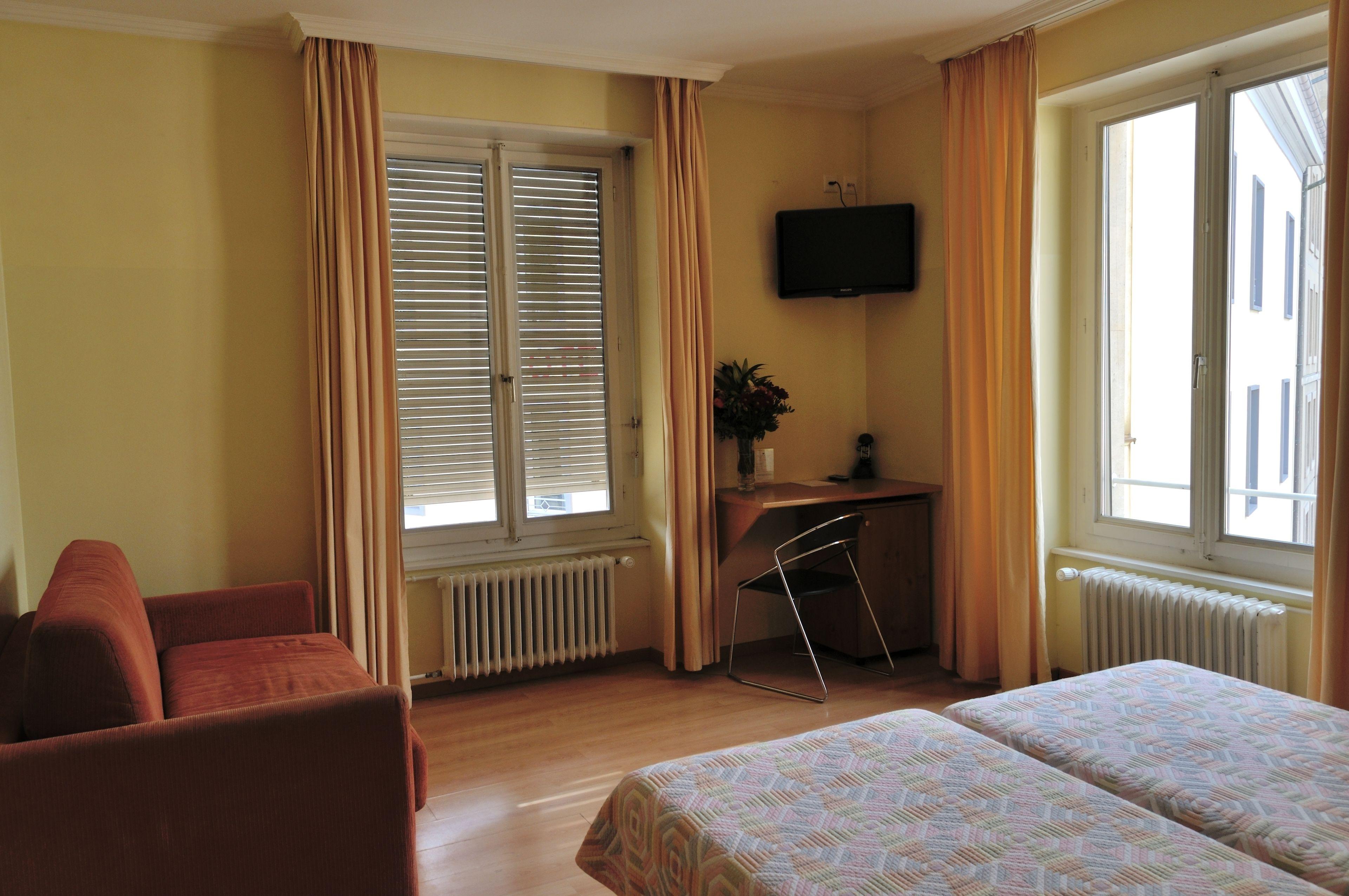 Moderne Hotel 3*